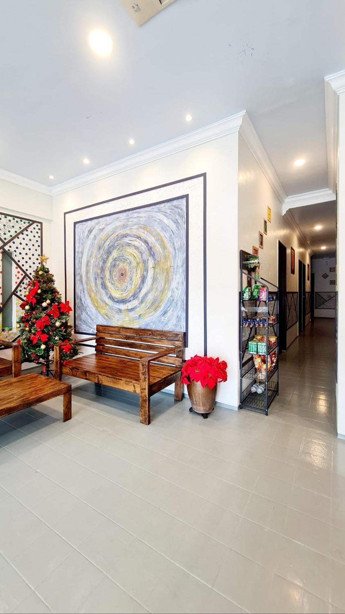 Pine Lodge By Evr Previously Yss Indrawasih Perai Buitenkant foto