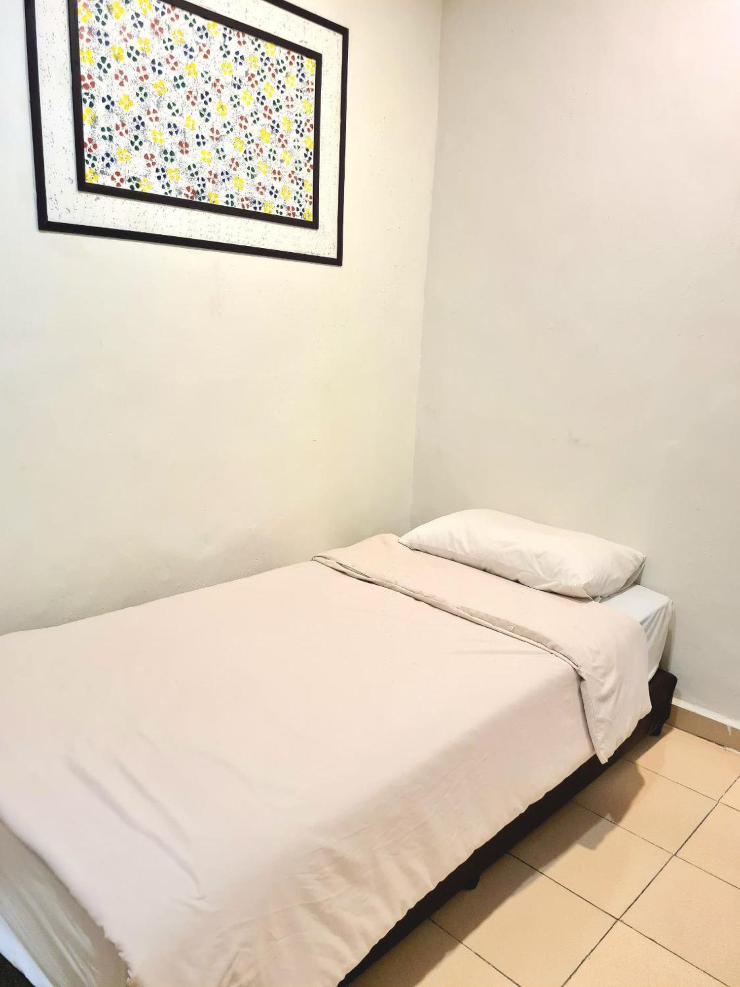 Pine Lodge By Evr Previously Yss Indrawasih Perai Buitenkant foto