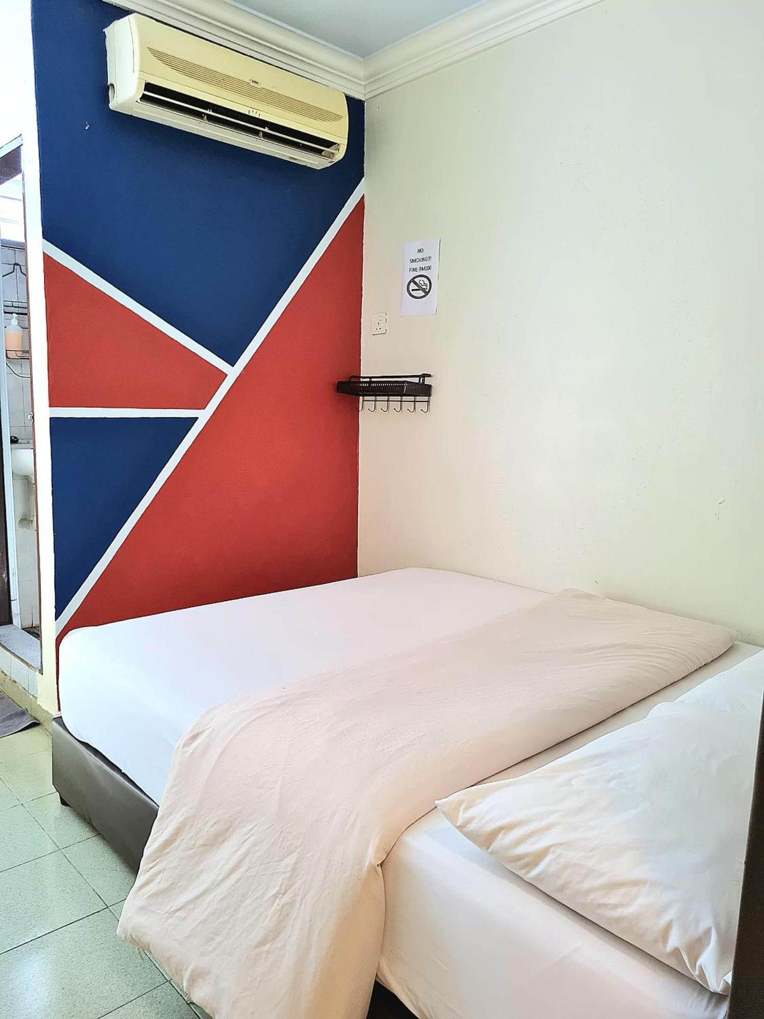 Pine Lodge By Evr Previously Yss Indrawasih Perai Buitenkant foto