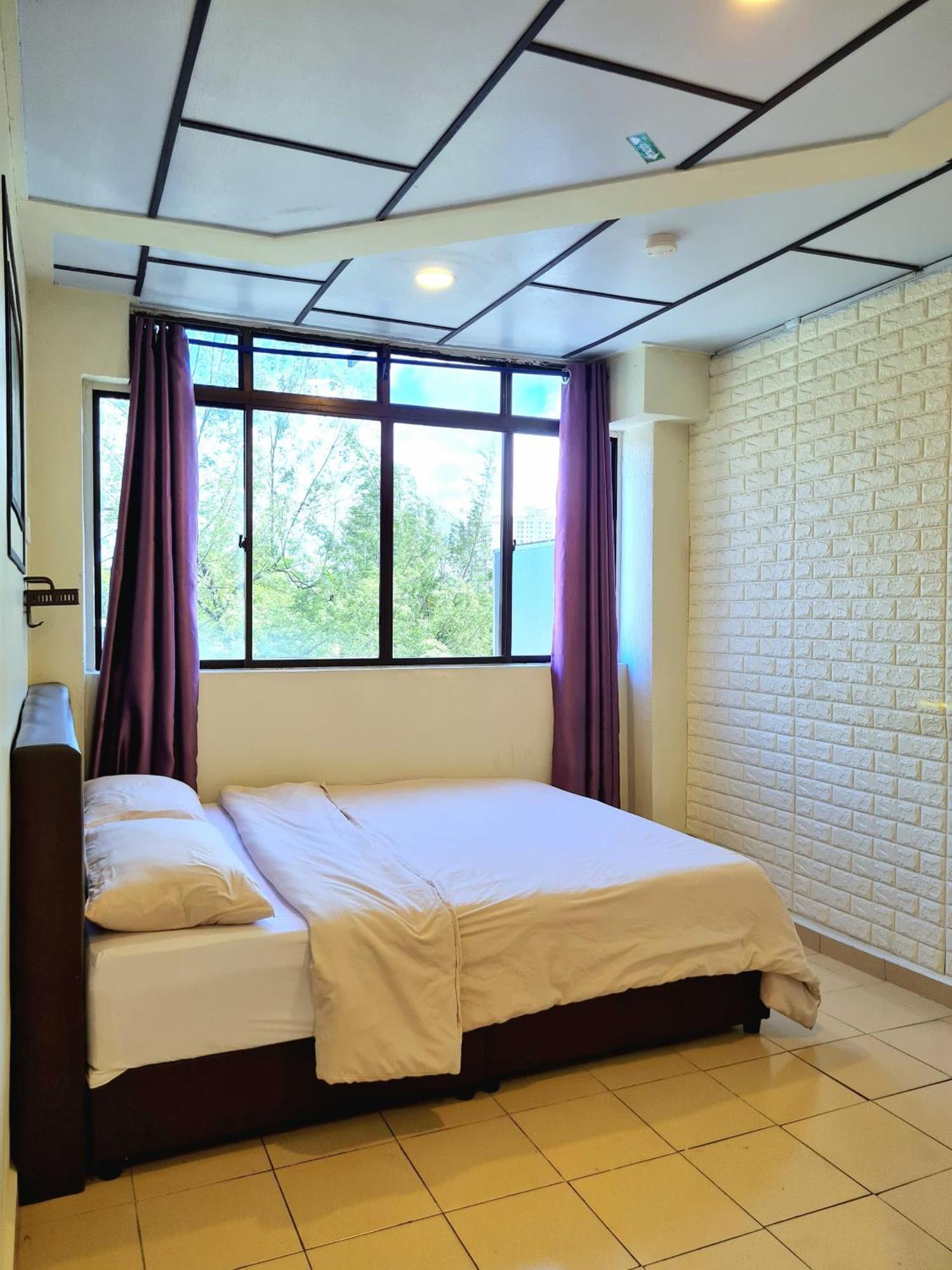 Pine Lodge By Evr Previously Yss Indrawasih Perai Buitenkant foto
